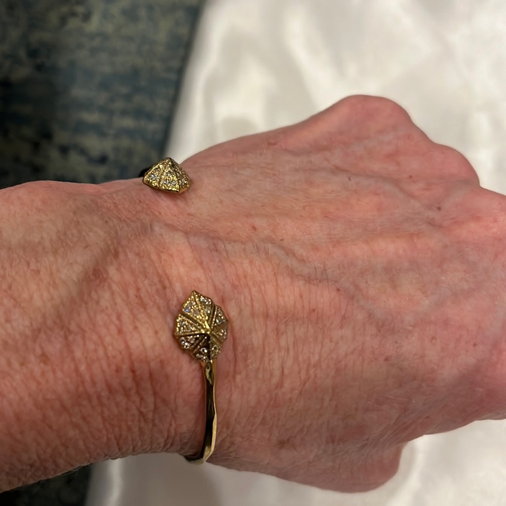 Gold bendable cuff